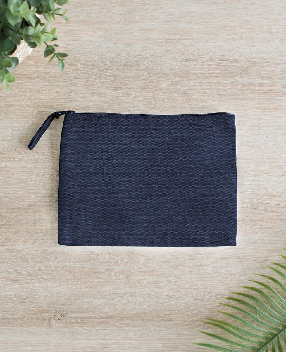 Pouch Customized embroidered text and symbol - Sport, Gifts for Dad, Mom's gifts, Soccer, Bachelor/Bachelorette party & Wedding, Couple gifts, EVJF